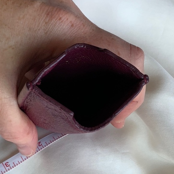 Louis Vuitton leather iPhone case - Picture 11 of 11